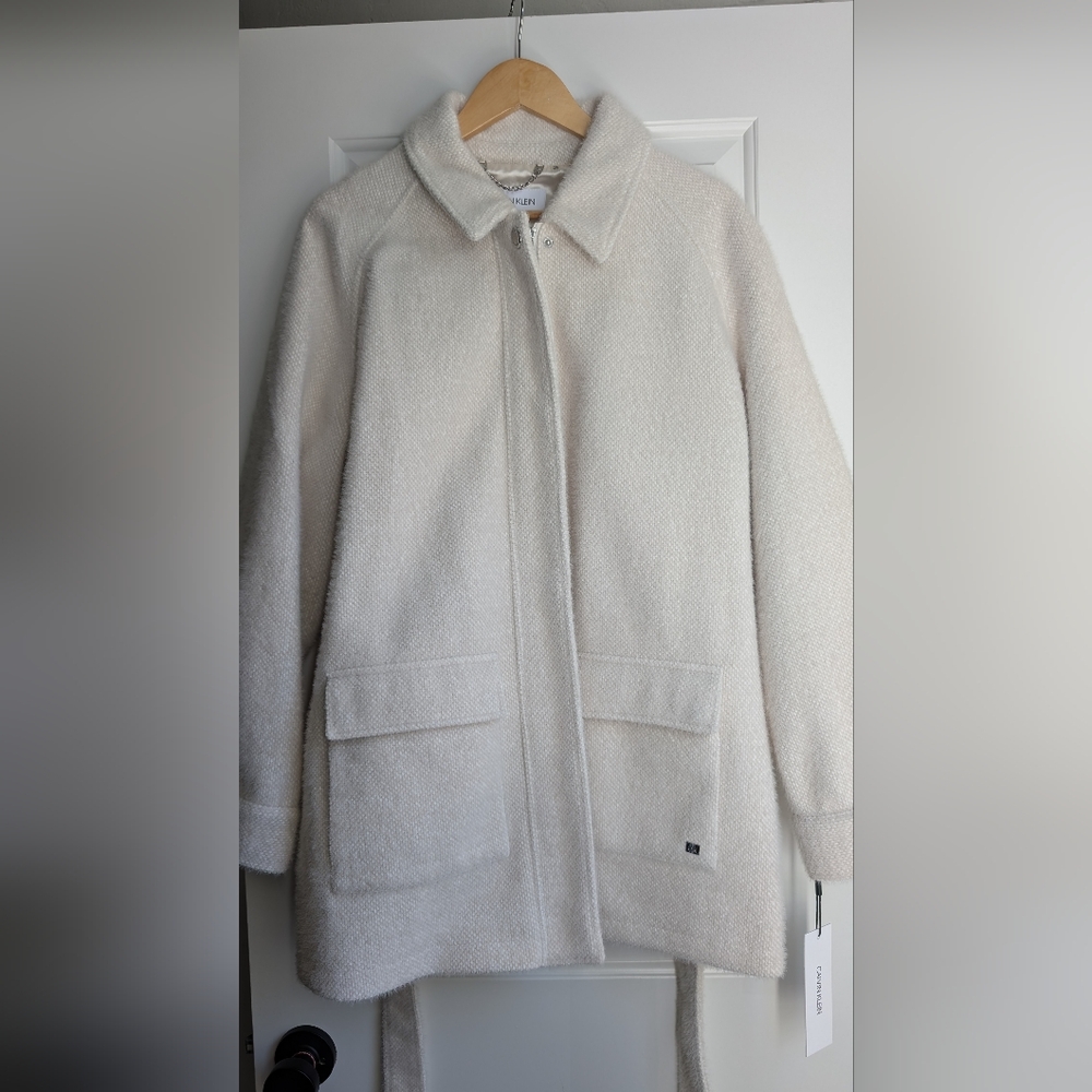 Calvin Klein Women's White Coat, XL